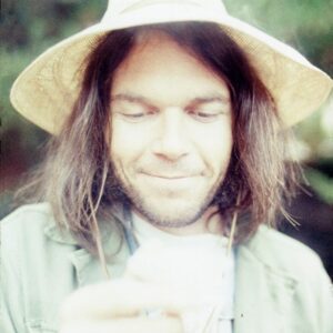 Neil Young Instagram - Happy Birthday Neil! ❤️ from all of us here at the Archives! 🎶

NY in Point Dume, CA. June 1975

Photo by @henrydiltz