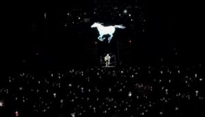 Neil Young Instagram - Thanks Tennessee 
glad we got to do this 
🎶☮️