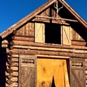 Neil Young Instagram - BARN 
A Band 
A Brotherhood 
A Barn

Neil Young 
& 
Crazy Horse 

Documentary Streaming Now🎶

Link in our bio