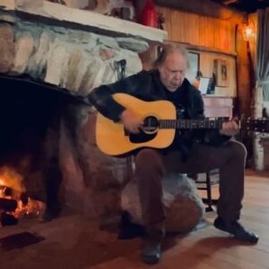 Neil Young Instagram - enjoy the full wolf moon
🎶🖤peace