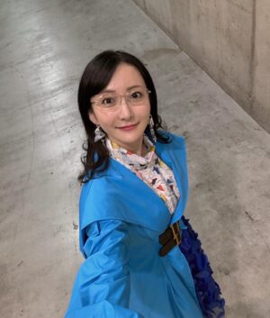 Neki Matsuzawa Instagram - アニメジャパン二日目
今年もありがとうございました。
大好きな人たちにたくさんお会いできたので、順番にお写真載せていきます。

第七王子のお衣装、ファンタジーで素敵でした！

one-piece/skirt
@wildlily_daikanyama
tops
@sensounico_jp
accessory
@encant018
shoes
@charleskeith_jp

#AJ2024
#AnimeJapan2024