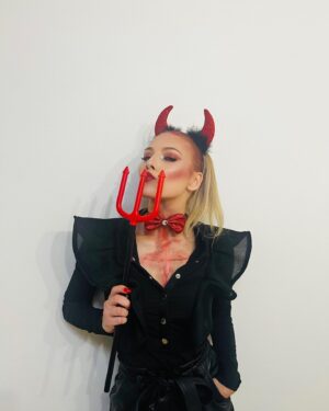 Nela Kailová Instagram - Vzpomínka na @bloodysexyhalloween ❤️❤️‍🔥