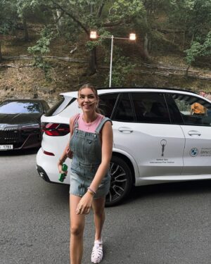 Nelly Řehořová Instagram - Hello Vary!💕👋🏼 #kviff