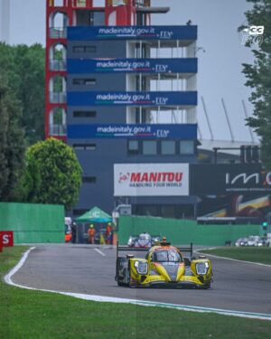 Nelson Piquet Jr. Instagram - Grazie, Imola.

🇧🇷 🏁 Concluímos mais uma etapa da @elms_official hoje em Imola! Terminamos na P4, mas o carro da @equipevirage vem evoluindo bastante ao longo da temporada. 🚀
Agradeço a todos os fãs que nos acompanharam no autódromo de Imola e também aqueles que assistiram pela transmissão no YouTube. Agora vamos para próxima! 

—————————————

🇬🇧🏁 We wrapped up another exciting @elms_official race today in Imola! We finished P4, but the @equipevirage car has been making great progress throughout the season. 🚀
Thank you to all the fans who joined us at the Imola racetrack and those who watched the live stream on YouTube. Your support makes all the difference! 

—————————————

📸 @fotospeedy_it 

@elms_official
@groupvirage
@motulbr
@pratycestruturasolar
@agenciapisco

#NelsonPiquetJr #PIQ33 #NelsinhoPiquet #Elms #lemansseries