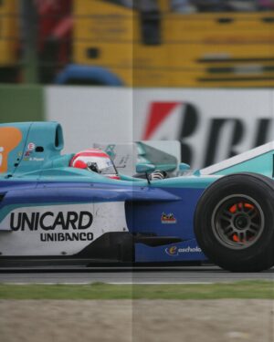 Nelson Piquet Jr. Instagram - 🏁 #TBT especial! Há 19 anos, no lendário circuito de Imola, na Itália, ao lado do meu pai, em 2005 pela GP2.

——————————————

🏁 🇬🇧 #TBT! 19 years ago, at the legendary Imola circuit in Italy, alongside my father, in 2005 for GP2.

#NelsonPiquetJr #PIQ33 #NelsinhoPiquet