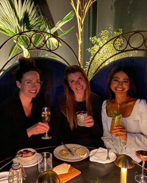 Nelufar Hedayat Instagram - Haven’t laughed this hard since the pandemic. @saradicarlo1 and @laura1warner you give me life. Thank you for hosting us @theconduitlondon. The food was phenomenal recommend the veg hot pot it’s magical. 🍲