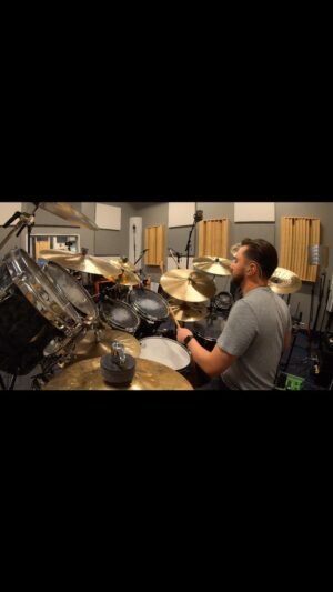 Nic Collins Instagram - ~ Drum playthrough for @theeffectband’s latest single, “Toxic Envy”, is out now on the band’s YouTube channel! Go check out the full video at the link in bio 👀✌️~

Drums recorded at @braindamagestudios
Drums mixed by me (it’s my first go so plz be kind 🙃)
Music mixed by @studiohermit

@gretschdrums @sabiancymbals @remopercussion @dwdrums @promarksticks @porter_and_davies
