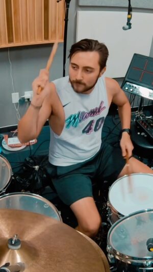 Nic Collins Instagram - It’s like Narnia on how deep @nic_collins pocket goes! Groove for daaaayyyyyz! Unwanted out now! #LINKINBIO 
#theeffect #niccollins #unwanted #outnow #drum #drums #drummer #drummers #drummersofinstagram #drumeo #playthrough #pocket #groove #drumset #drumkit #snare #kick #toms #cymbals #genesis #philcollins #mikeandthemechanics #beat #beats #share