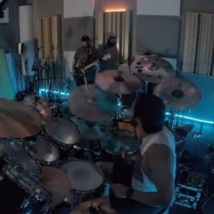 Nic Collins Instagram - ~ Cooking 👨‍🍳⏲️ ~

@gretschdrums @sabiancymbals @remopercussion @dwdrums @promarksticks @porter_and_davies 

Audio: Yamaha EAD10