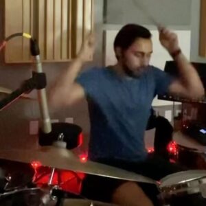 Nic Collins Instagram - What a crazy cool time jammin with this beast  @nic_collins melting those skins !! Such a pleasure having my bro join me for this killer @deftones #track !! Using my favorite #jzblackhole mic from @jzmics !! #duo #cover #fyp #short #deftones #digitalbath #altmetal