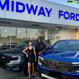 Nic Naitanui Instagram - 𝙁𝙖𝙢𝙞𝙡𝙮 𝙗𝙪𝙨𝙞𝙣𝙚𝙨𝙨! 
⠀
For over a decade the @midwayfordwa family has looked after me. Now @rcipro has welcomed @brittanybown into the domain. So proud and thankful to be part of Midlands best independent family owned and run business in the new @fordaustralia 2024 Raptor and 2024 Everest. 
⠀
#brandambadsadors #midwayford #midland #fordeverest #fordraptor #midwaymidland