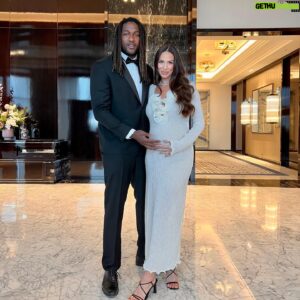Nic Naitanui Instagram - Great night for the final @westcoasteagles woosha medal  With the beautiful as always @brittanybown @crownperth #sponsored #crownperth