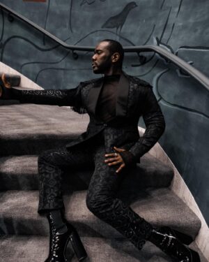 Nicco Annan Instagram - Imagery ♠️
The plot thickens for NYFW 2022 w/ lush luxury legacy. 

Photography: @thedrk_knight Styling: @icontips 
Suiting: @kamsitcharles 
Eyewear: @ditaeyewear @timeless_framework 
Shoes: @shopsyro 

Beyond grateful to stand in the sun and occupy space for the non traditional.  #NYFW 2022