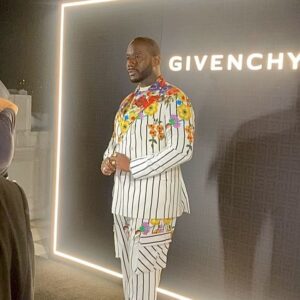 Nicco Annan Instagram - Midnight Blooms 🌙🌔✨

Had an evening to remember for sure. All things #NYFW attending 
 @sergiohudson & @givenchy 
📸 @thedrk_knight 
Styling✨ @icontips 
Bloom in @kamsitcharles original🌙 suiting.