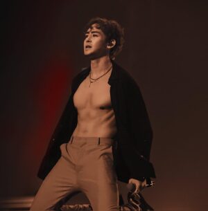 Nichkhun Horvejkul Instagram - Always 2PM.
.
.
.
Thank you for the photo!