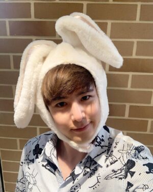 Nichkhun Horvejkul Instagram - 왜 그랬울까요..? 
#태양현곰 #2PM