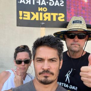 Nicholas Gonzalez Instagram - Went to picket with one of the most talented women in Hollywood (@thenestyogalosangeles) and her husband. 😂
It’s a shame that this is how we all finally get to see each other again…
Big respect to the #NursesUnion and @iatse and #hotelworkers for showing up!
#sagaftrastrong