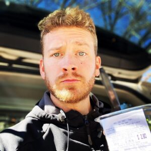 Nicholas James Instagram - Snow day❄️.........and raw kale salad🥗