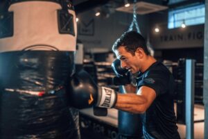 Nicholas Latifi Instagram - Monday sweat session 🥊  #NL6