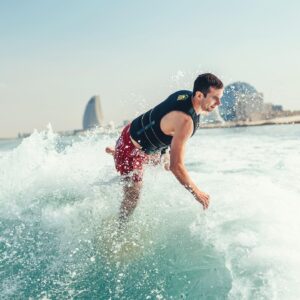 Nicholas Latifi Instagram - When the tongue comes out the focus is real!😋😂 2 years since I last tried this!🌊🏄🏻‍♂️