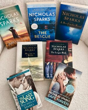 Nicholas Sparks Instagram - Thanks for sharing your “romance haul”, Deanna! 👏 

Hope everyone is enjoying the weekend!