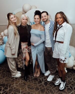 Nick DeMoura Instagram - Baby 🚿 
.
Shout out to @nikkyparamo for crushing this for us! 
.
📸 @cbradyphotography