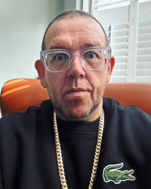 Nick Frost Instagram - Happy Birthday to me…
52 today. Fml. 😪😉🥰