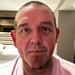 Nick Frost Instagram - Hello darlings!!!