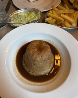 Nick Frost Instagram - I ate this tonight… with him… what a dreamboat! Absolutely delicious! The pudding, not him!