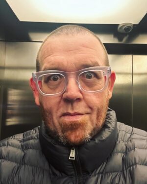 Nick Frost Instagram - Am I sucking my cheeks in a bit??? You bet your Boner I am! 🥰🥰🥰