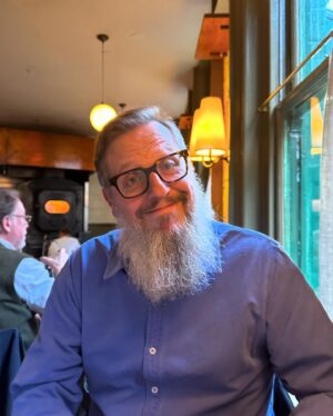 Nick Frost Instagram - I ate this tonight… with him… what a dreamboat! Absolutely delicious! The pudding, not him!