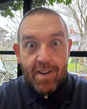 Nick Frost Instagram - He’s been!!!
Merry Christmas one and all. 🎄🎄🎄🥰🥰🥰