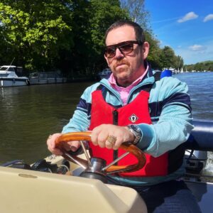 Nick Frost Instagram - All hands on Dick…
⛴️😏😍