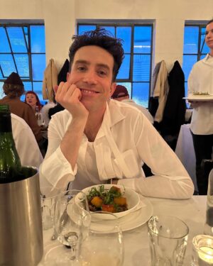 Nick Grimshaw Instagram - The dream tea with the dream team ✨