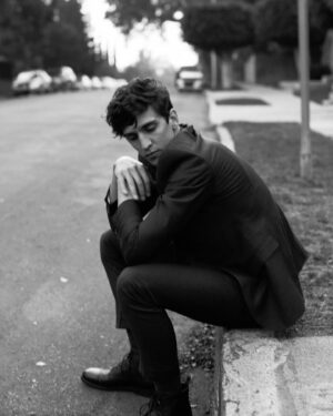Nick Hargrove Instagram - A day with @hadar_pitchon for @behindtheblinds
