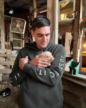 Nick Merico Instagram - TAKE ME HOOOOME COUNTRY ROOOADS. I had a beautiful time with the people i love the most. Special thanks to the little piggie that let me hold him.