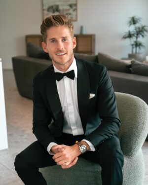 Nick Slater Instagram - A Black Tie wedding has the dual advantage of elevating the occasion while ensuring that the gents stay on their best behaviour 😏

A special weekend celebrating Tim and Meg in beautiful Noosa 💍 

Tux by @mjbale
 #tuxedo #wedding #weddinginspiration #blacktie