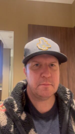 Nick Swardson Instagram - Hour and a half until show time theHall Live! casino.