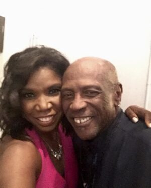 Nicki Micheaux Instagram - I’m so grateful to have crossed your path. Thank you for your greatness. Your talent is legendary and will go down in history. Rest in Power Louis Gossett Jr. 

 #louisgossettjr #officerandagentleman