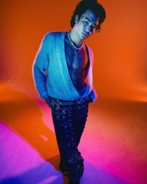 Nico Hiraga Instagram - thankk youuuu @vmagazine 
honored to be included in this month issue !!💛💚🫵🏽
•
•
•
•
From @VMagazine’s V139 Winter 2022 Issue
Photography: @dennisleupold 
Fashion: @marta.del.rio
Makeup: @loftjet
Hair: @rickyfraserhair 
Interview: @kalaherh
Editors: @overlyopinionatedblackperson / @matt.velasco
Special thanks: @kovertcreative