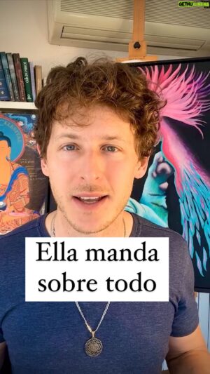 Nicolás Coronado Instagram - Ser creadores y creadoras de una muy buena actitud cada día, es algo que nadie más que nosotros nos puede quitar.

Con esto no digo que lo consigamos todos los días, pero siempre está a nuestro alcance .
Siempre todo con humor, con perspectiva, con buena compañía 🥰♥️💋💋
