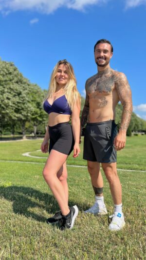 Nicolas Ferrero Instagram - Abs workout W/ @cameron_chn 🚀 

4 round 🔥 

Save it and TRY ! 

#abs #workout #mental #fit #gym #fitness #summer #sunny