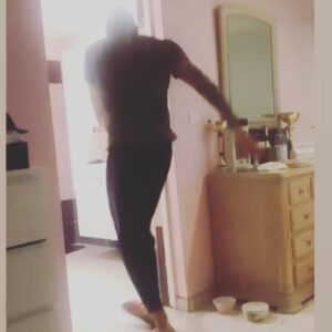 Nicolas Scandale Instagram - Adieu 2019, bienvenue 2020! 🔥🔥😂😂