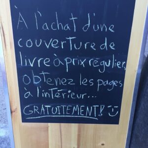 Nicole Bordeleau Instagram - Merci à ceux et celles qui achèteront un livre d’un auteur, d’une autrice québécoise, aujourd’hui.

(Photo : Librairie Pantoute )

#12aoûtjachèteunlivrequébécois #livre #auteur #autrice #québécois #gratitude #libraires #librairies
