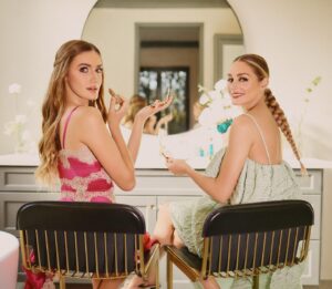 Nicole Elizabeth Berger Instagram - Had the best time getting ready for the @runtmovie premiere with the inspiring @oliviapalermo — the iconic creator of the new @oliviapalermobeauty collection. My thanks to everyone for the kind words and support for this poignant film. ✨✨✨
📸 @mrmikerosenthal 
💄 @jennanicoleofficial 
💇‍♀️ @laurapolko 
👗 @erinwalshstyle