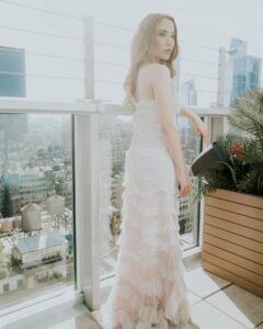 Nicole Huff Most Liked Photos and Posts