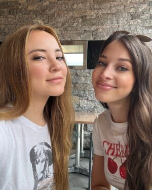 Nicole Huff Instagram - Great to see you @nicoleealexandraa__ ! Missed you 💖💖