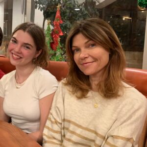 Nicole de Boer Instagram - Happy 17th Birthday @summer.kastner! 
I love you more than words can express. 
❤️mom