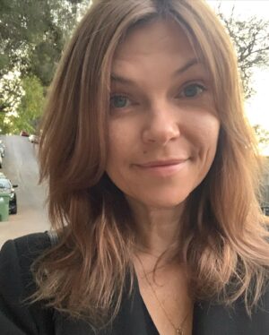 Nicole de Boer Instagram - December in Cali 🌴