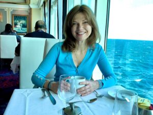 Nicole de Boer Instagram - HAPPINESS IS …
Just wanted to say a final Big Thank-you to everyone on the @startrekthecruise trip last week. From the amazing crew, who took care of all of us to the fabulous fans I got to hang with. Old friends and new - It was a time I will never forget. And Thanks to @bellissimozoi for being a great plus one on this adventure ! I hope to do it again someday.🛳️🛳️🛳️🖖🖖🖖🙏🏼🙏🏼🙏🏼🌊🌊🌊❤️❤️❤️💃💃💃🪩🪩🪩🛳️🛳️